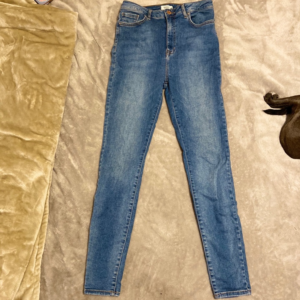 Forever 21 Jeans.